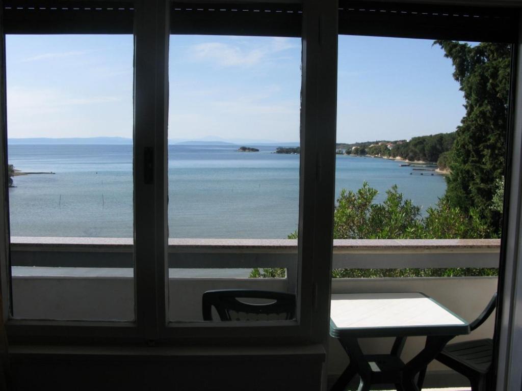 Apartment Riko - Accomodation "With" The Adriatic Sea Kampor Exterior foto