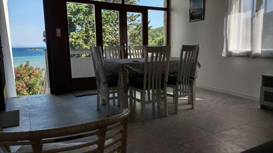Apartment Riko - Accomodation "With" The Adriatic Sea Kampor Exterior foto
